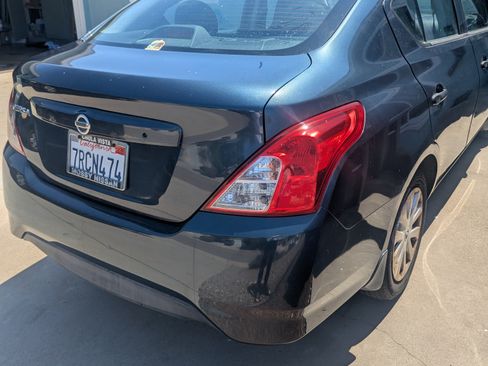 Used 2016 Nissan Versa S FWD image 10