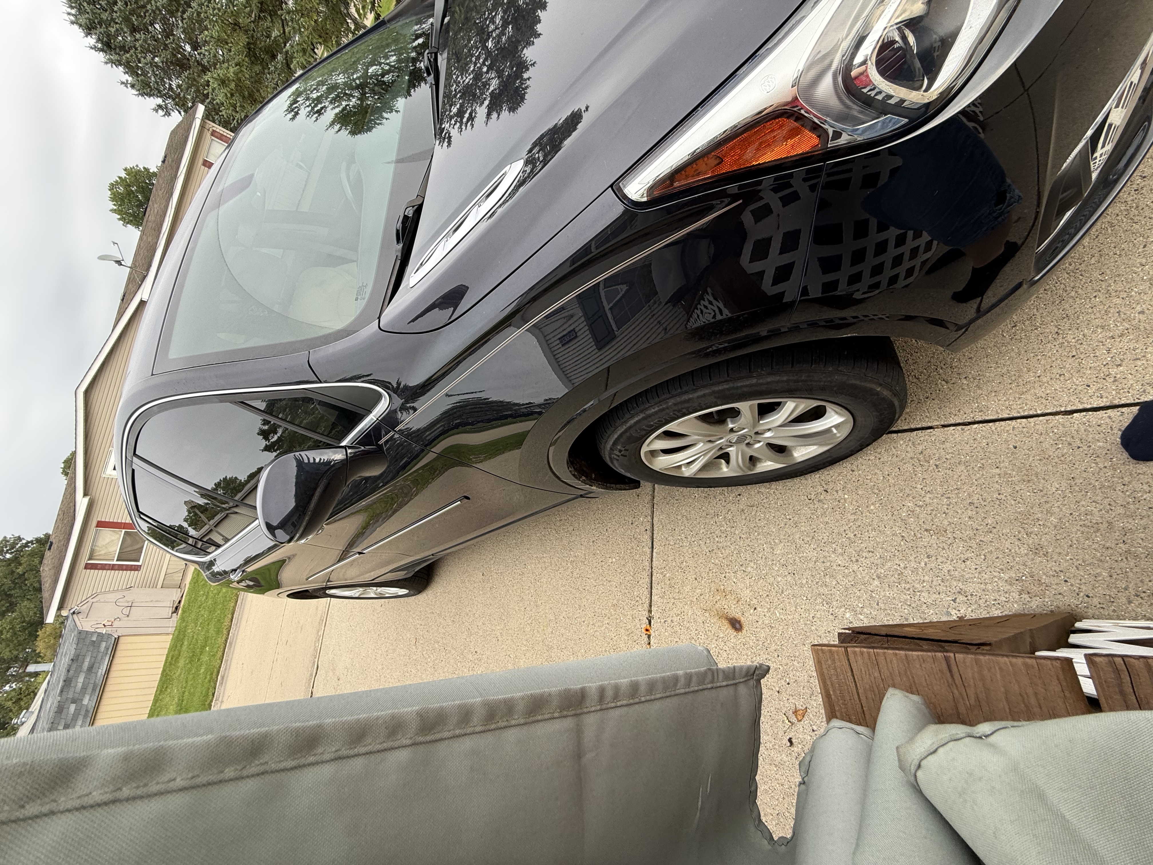 Used 2020 Buick Envision Preferred AWD/4WD image 8