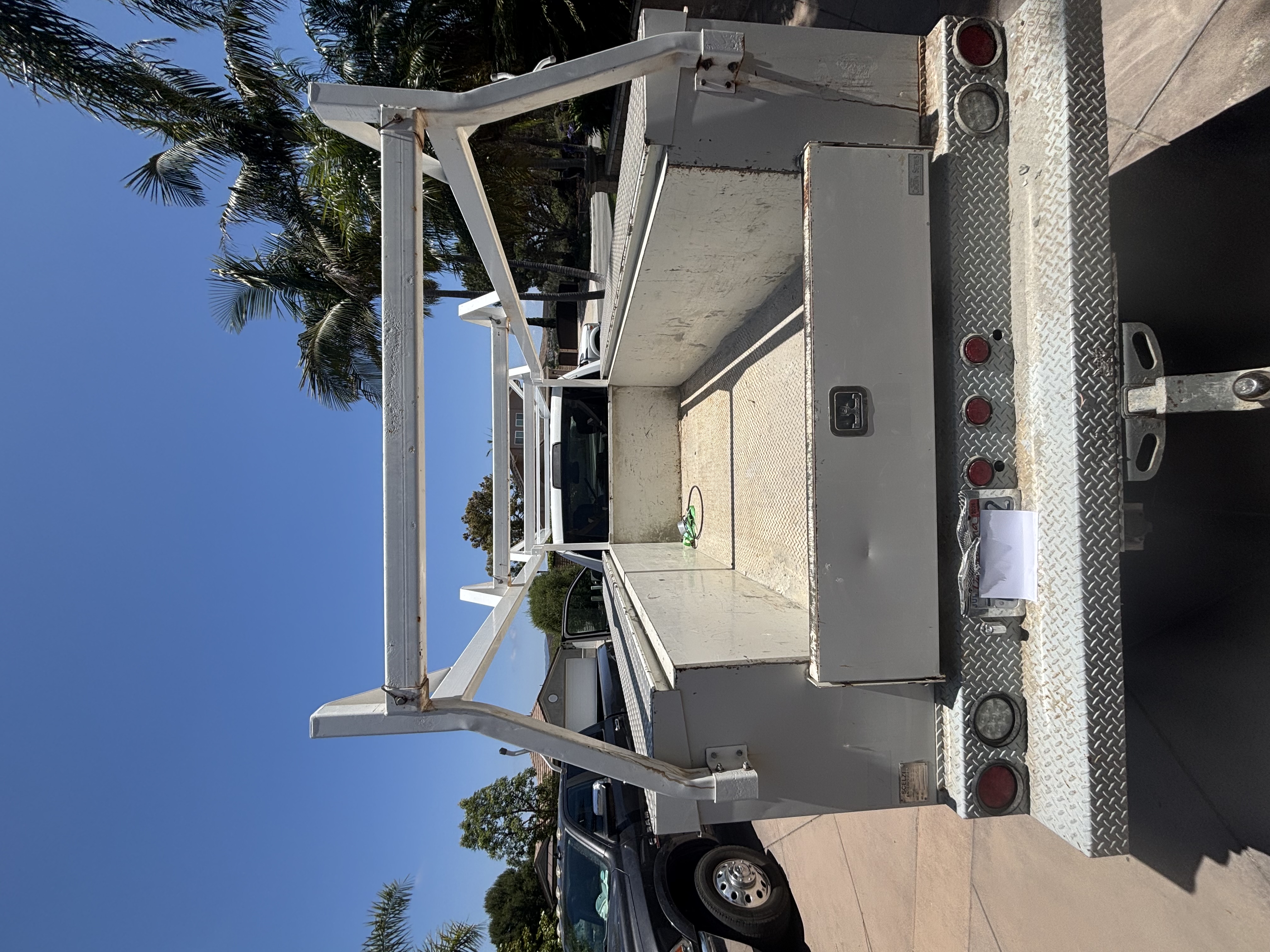 Used 2016 RAM 3500 Tradesman w/ Chrome Appearance Group RWD image 8