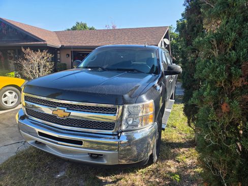 Used 2013 Chevrolet Silverado 1500 LT image 1