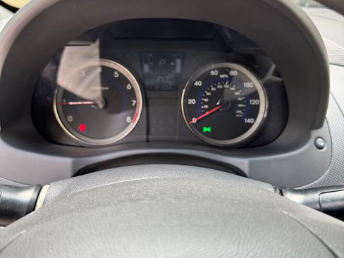 Used 2016 Hyundai Accent SE FWD image 12