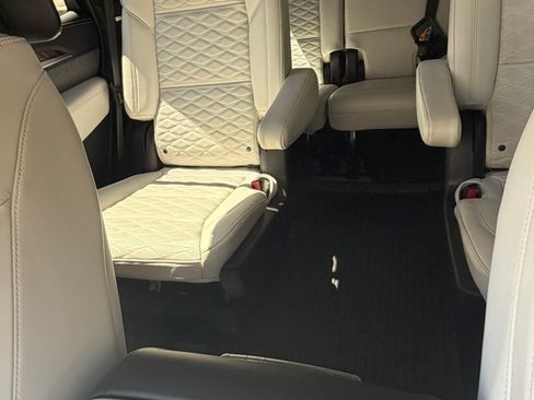 Used 2026 Cadillac Escalade Platinum Sport w/ LPO, ONYX Package AWD/4WD image 8