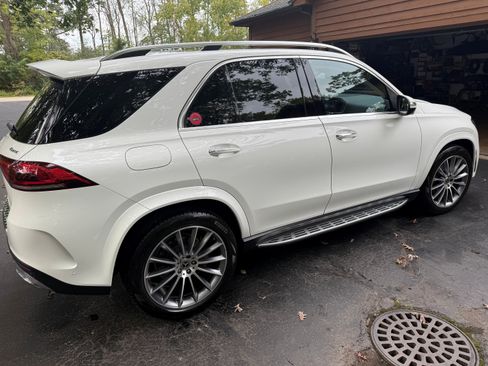 Used 2023 Mercedes-Benz GLE 350 4MATIC image 8