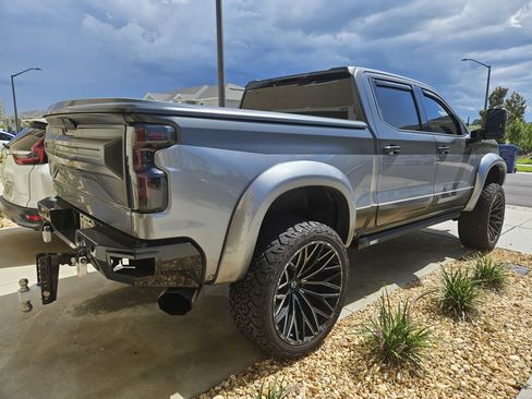 Used 2021 Chevrolet Silverado 1500 Custom image 5