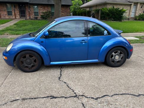 Used 1999 Volkswagen Beetle GLS FWD image 5