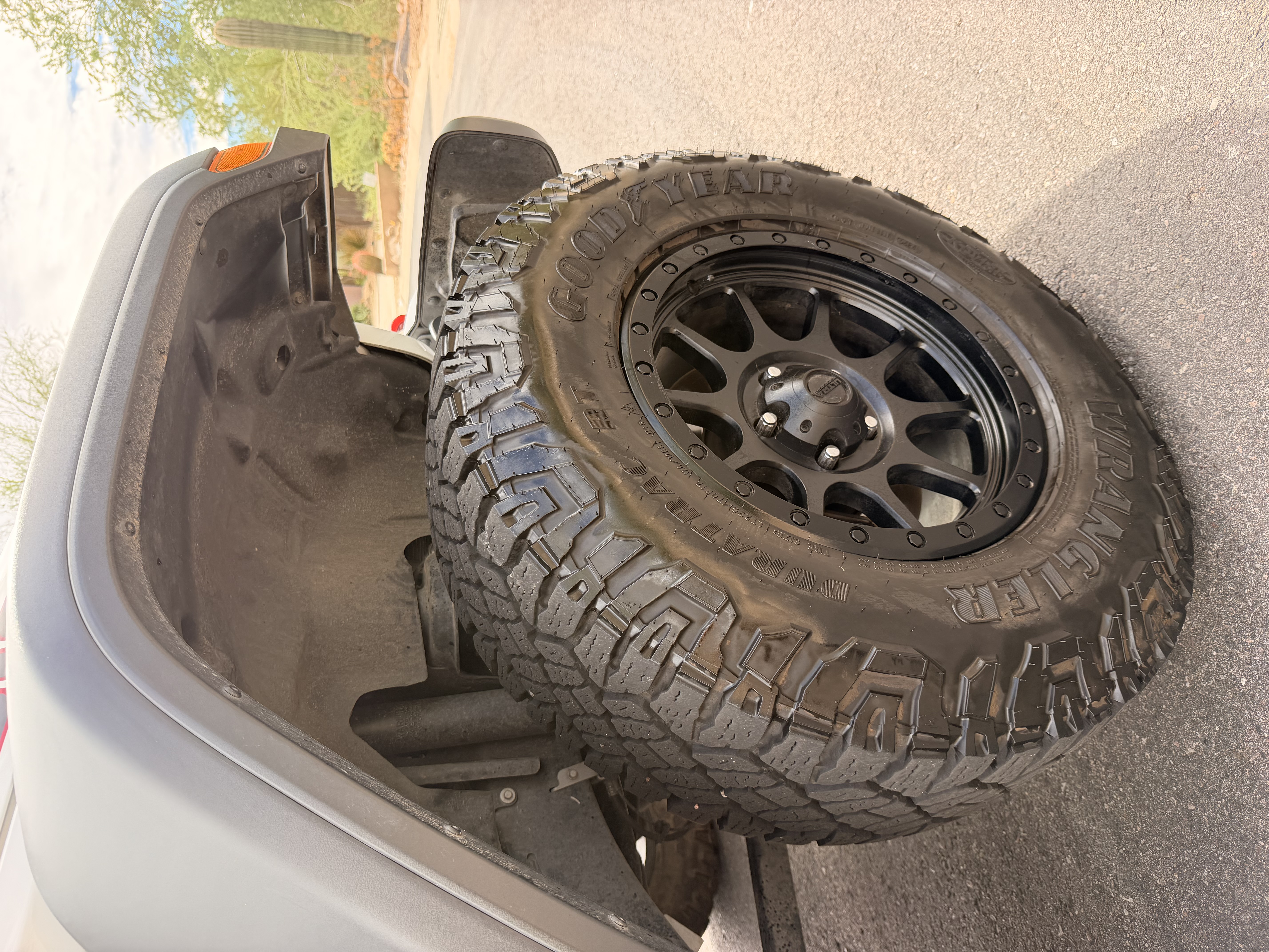 Used 2020 Jeep Wrangler Unlimited Rubicon AWD/4WD image 12