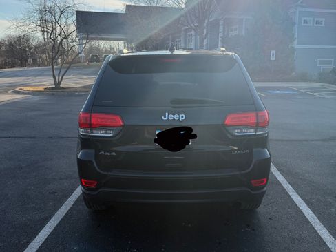 Used 2014 Jeep Grand Cherokee Laredo w/ Security & Convenience Group image 13