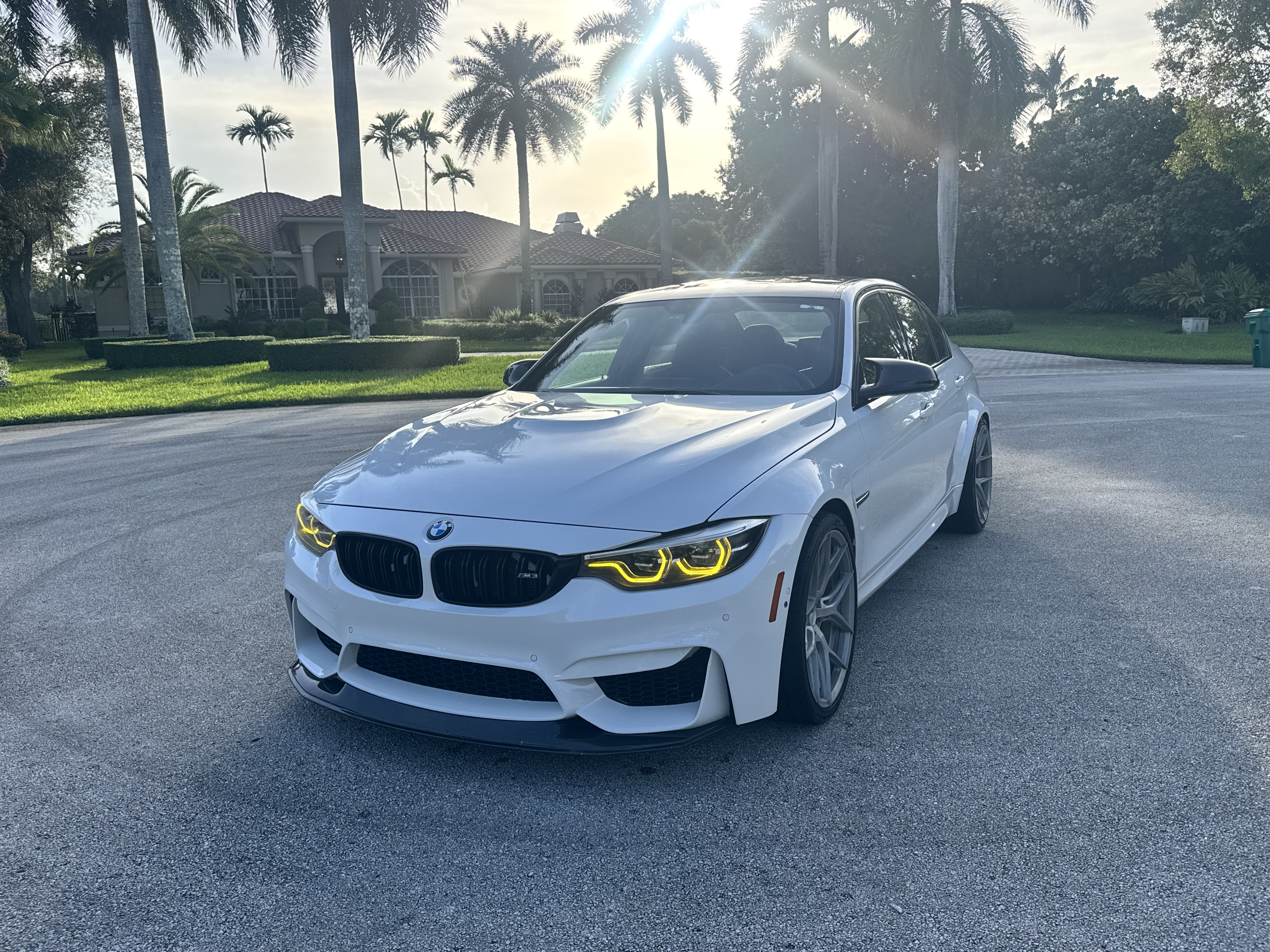 Used 2018 BMW M3 w/ Executive Package RWD image 1