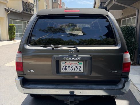 Used 1998 Toyota 4Runner SR5 AWD/4WD image 5