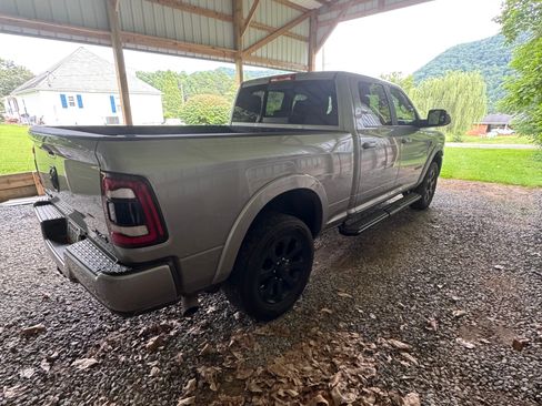 Used 2020 RAM 3500 Laramie AWD/4WD image 5