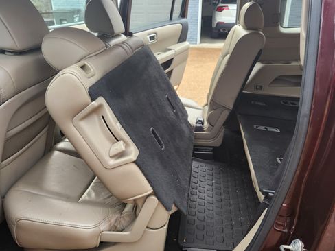 Used 2011 Honda Pilot EX-L image 10