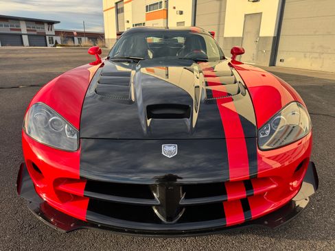Used 2008 Dodge Viper SRT-10 w/ Competition Group image 10