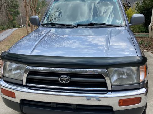 Used 1997 Toyota 4Runner SR5 image 2