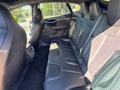 Used 2016 Tesla Model S P100D image 18