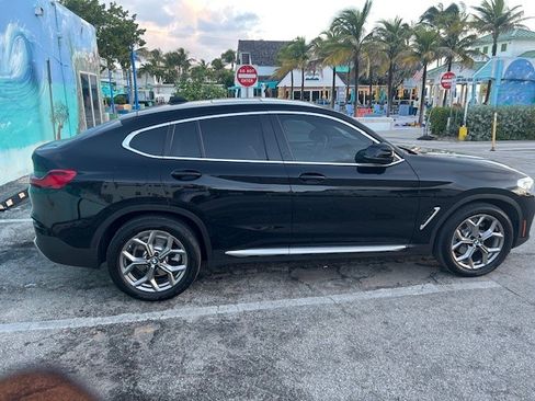 Used 2021 BMW X4 xDrive30i w/ Premium Package image 1