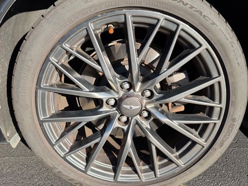 Used 2018 Genesis G80 3.3T Sport image 9