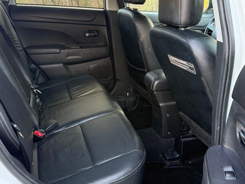 Used 2015 Mitsubishi Outlander Sport GT image 10