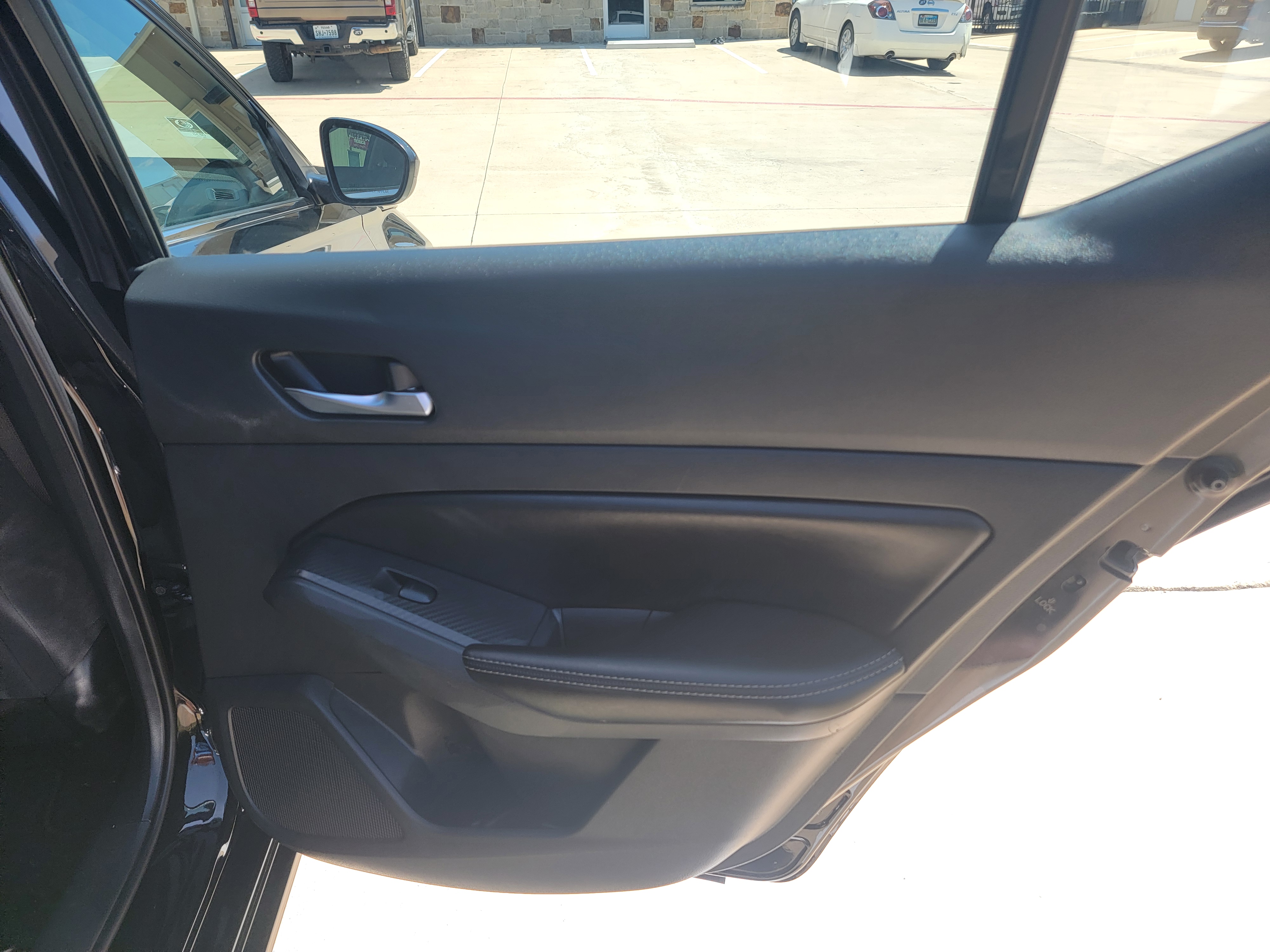 Used 2020 Nissan Altima 2.5 S FWD image 16