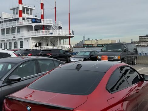 Used 2019 BMW M4 Coupe w/ Executive Package image 5