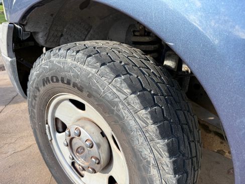 Used 2005 Ford F250 XL image 16