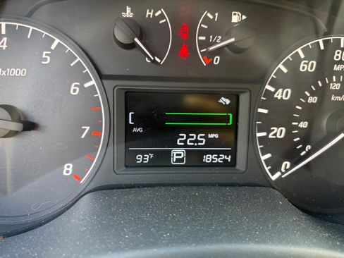 Used 2017 Nissan Sentra S FWD image 11