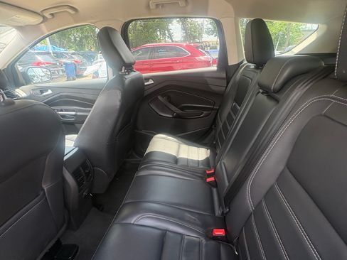 Used 2019 Ford Escape SEL FWD image 9