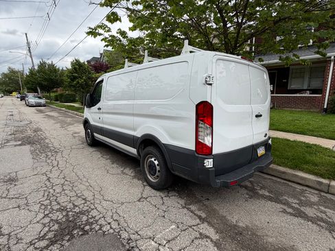 Used 2016 Ford Transit 150 130 Low Roof RWD image 6