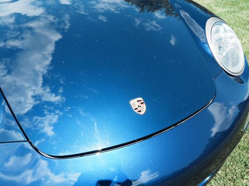 Used 2005 Porsche 911 Carrera RWD image 18