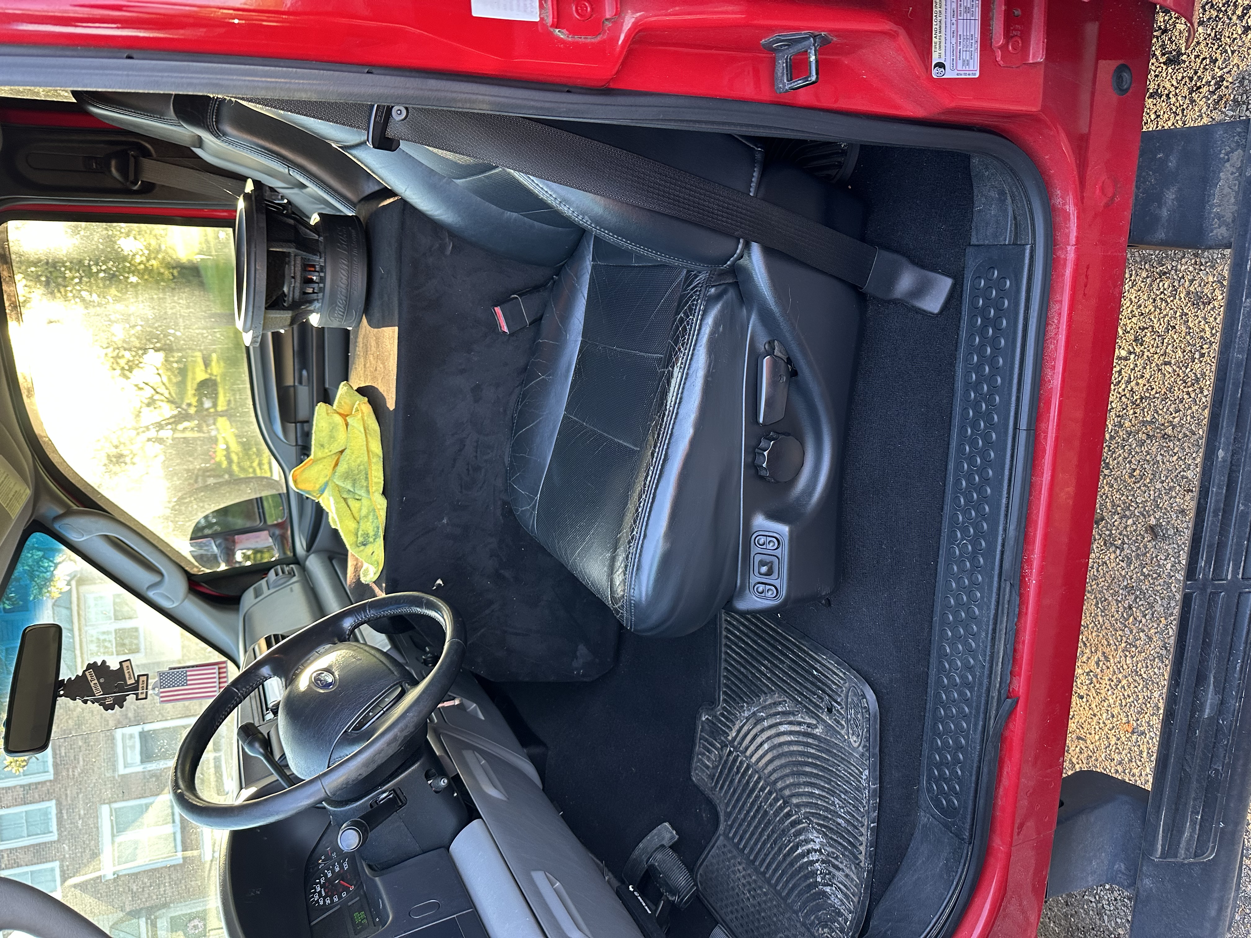 Used 2005 Ford F250 XLT AWD/4WD image 5