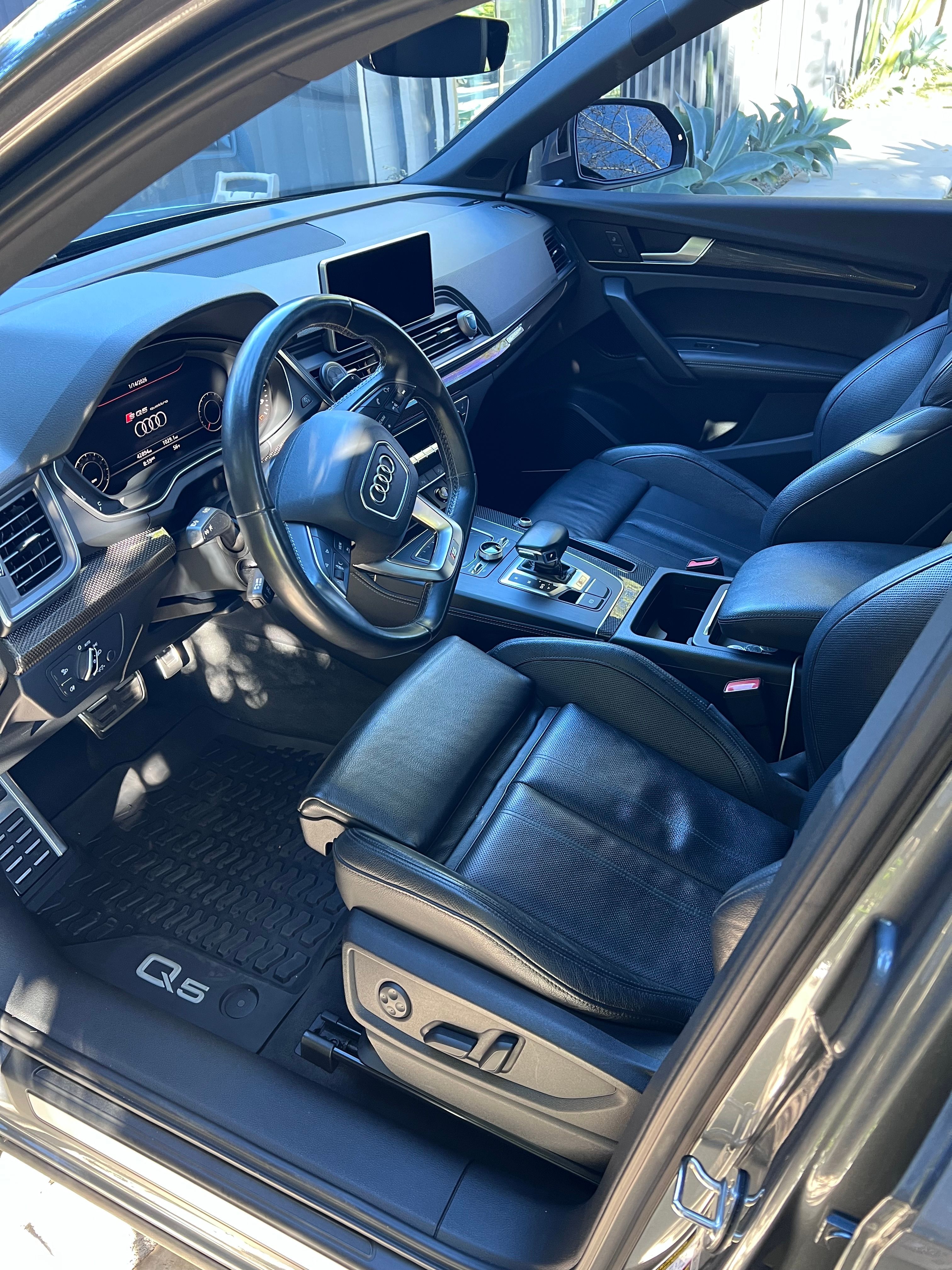 Used 2018 Audi SQ5 Premium Plus AWD/4WD image 19
