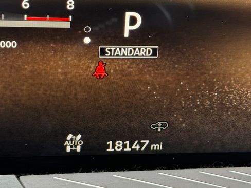 Used 2025 INFINITI QX80 Autograph AWD/4WD image 26