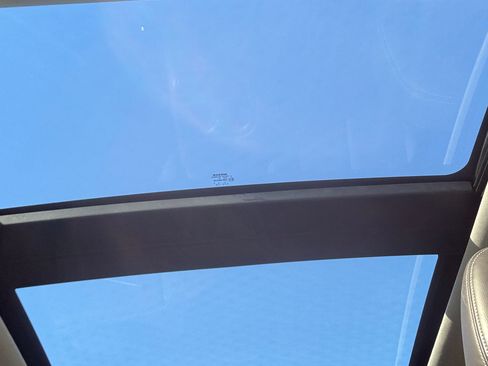 Used 2015 Nissan Murano Platinum w/ Platinum Technology Package image 12