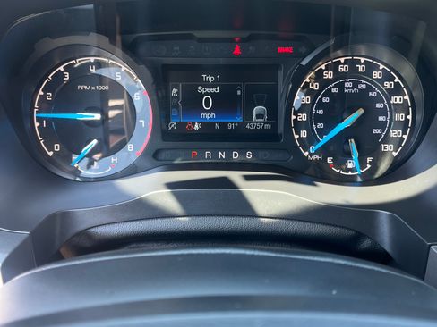 Used 2019 Ford Ranger XLT w/ Equipment Group 302A Luxury AWD/4WD image 18
