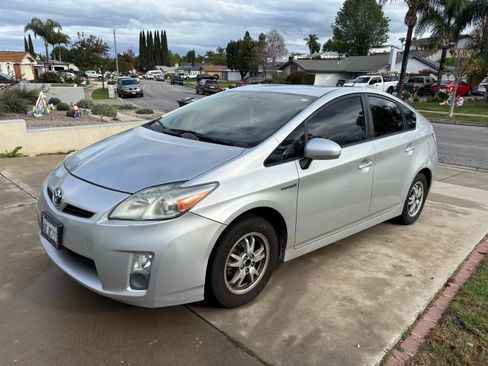 Used 2010 Toyota Prius Two image 4