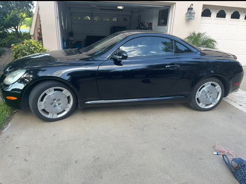 Used 2004 Lexus SC 430 Convertible RWD image 31