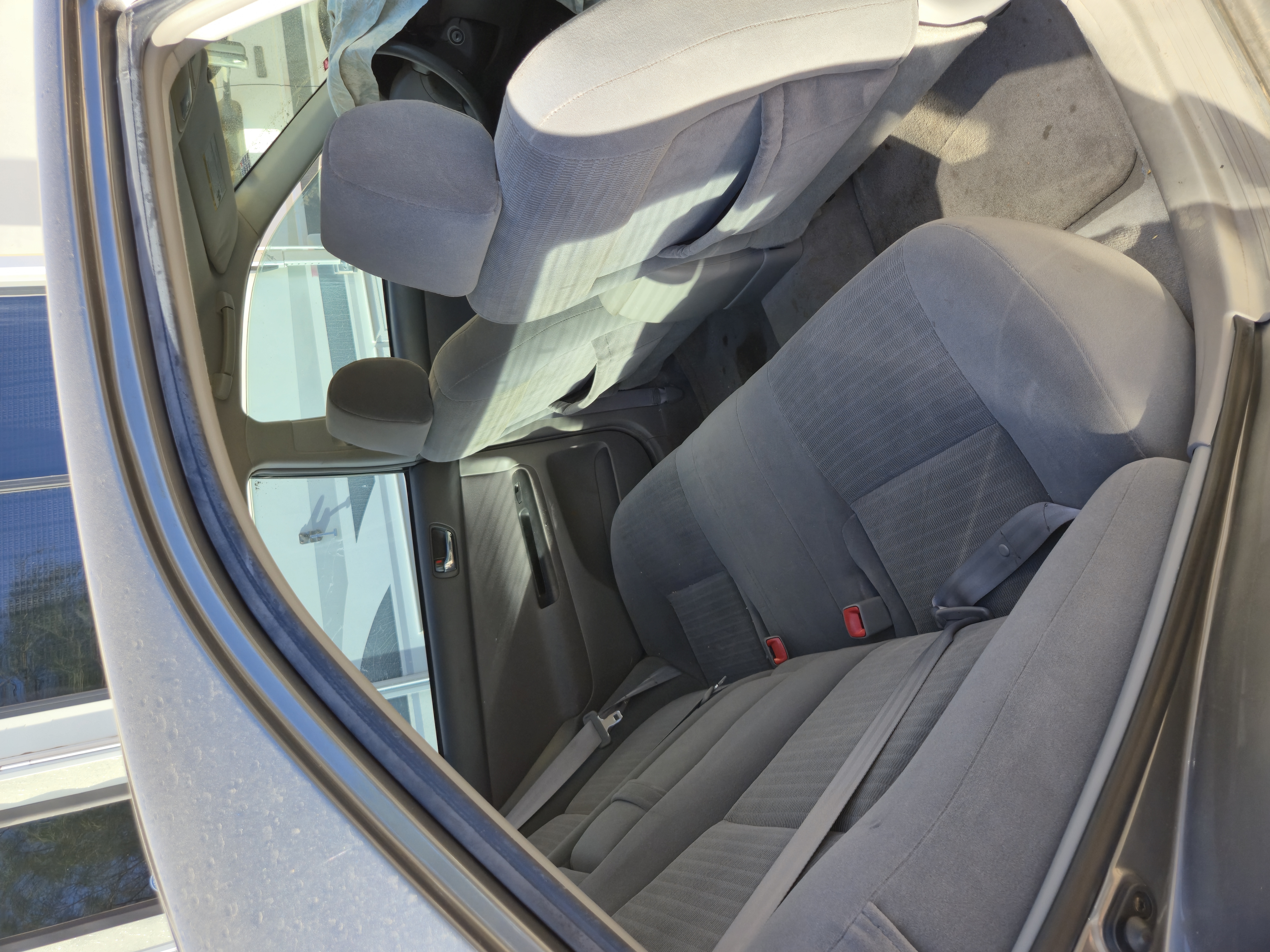 Used 2005 Toyota Camry LE FWD image 11
