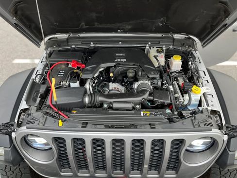 Used 2021 Jeep Gladiator Rubicon image 20