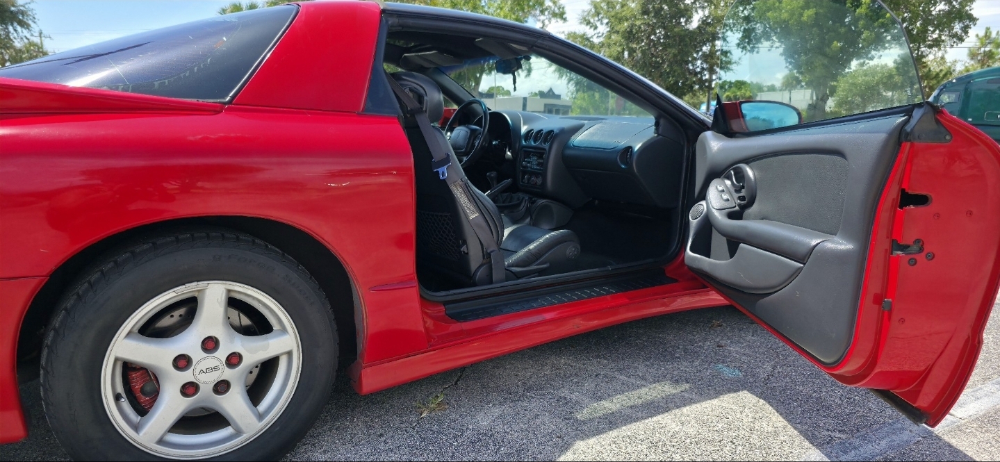 Used 1996 Pontiac Firebird Trans Am RWD image 5