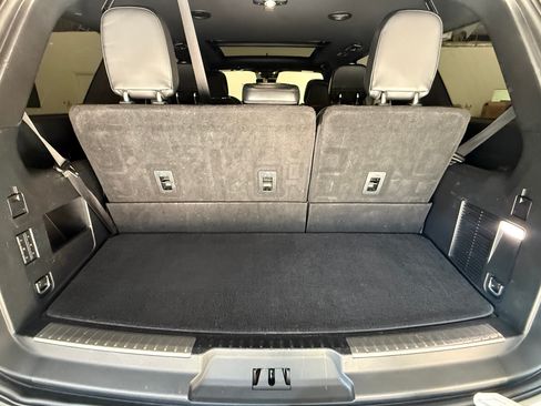 Used 2020 Lincoln Navigator Reserve w/ Equipment Group 208A Reserve AWD/4WD image 27