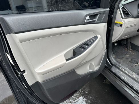 Used 2016 Hyundai Tucson SE w/ Option Group 02 image 14