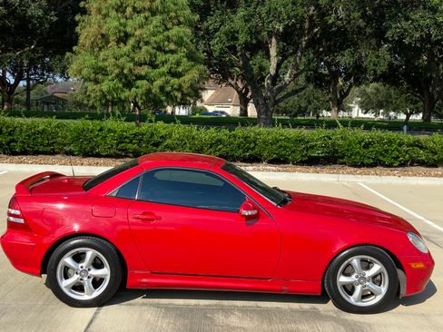 Used 2001 Mercedes-Benz SLK 320 image 6