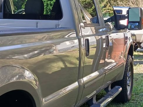 Used 2008 Ford F250 Lariat image 10