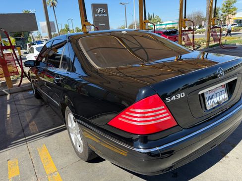 Used 2005 Mercedes-Benz S 430 S 430 Sedan 4D image 5