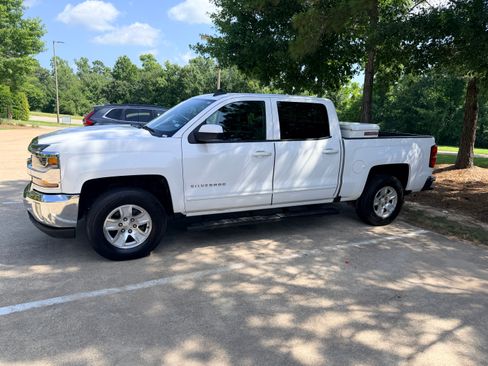 Used 2017 Chevrolet Silverado 1500 LT w/ All Star Edition RWD image 1