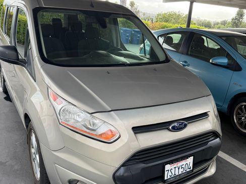 Used 2016 Ford Transit Connect XLT FWD image 1