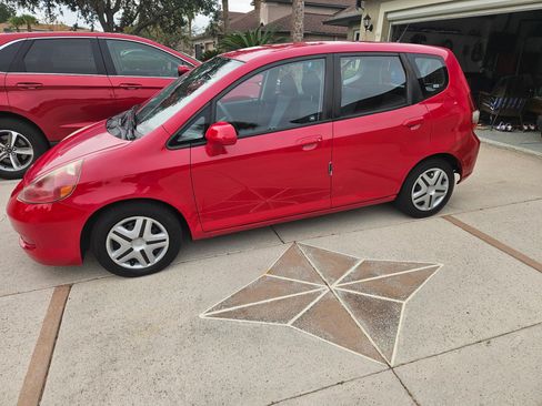 Used 2008 Honda Fit image 1