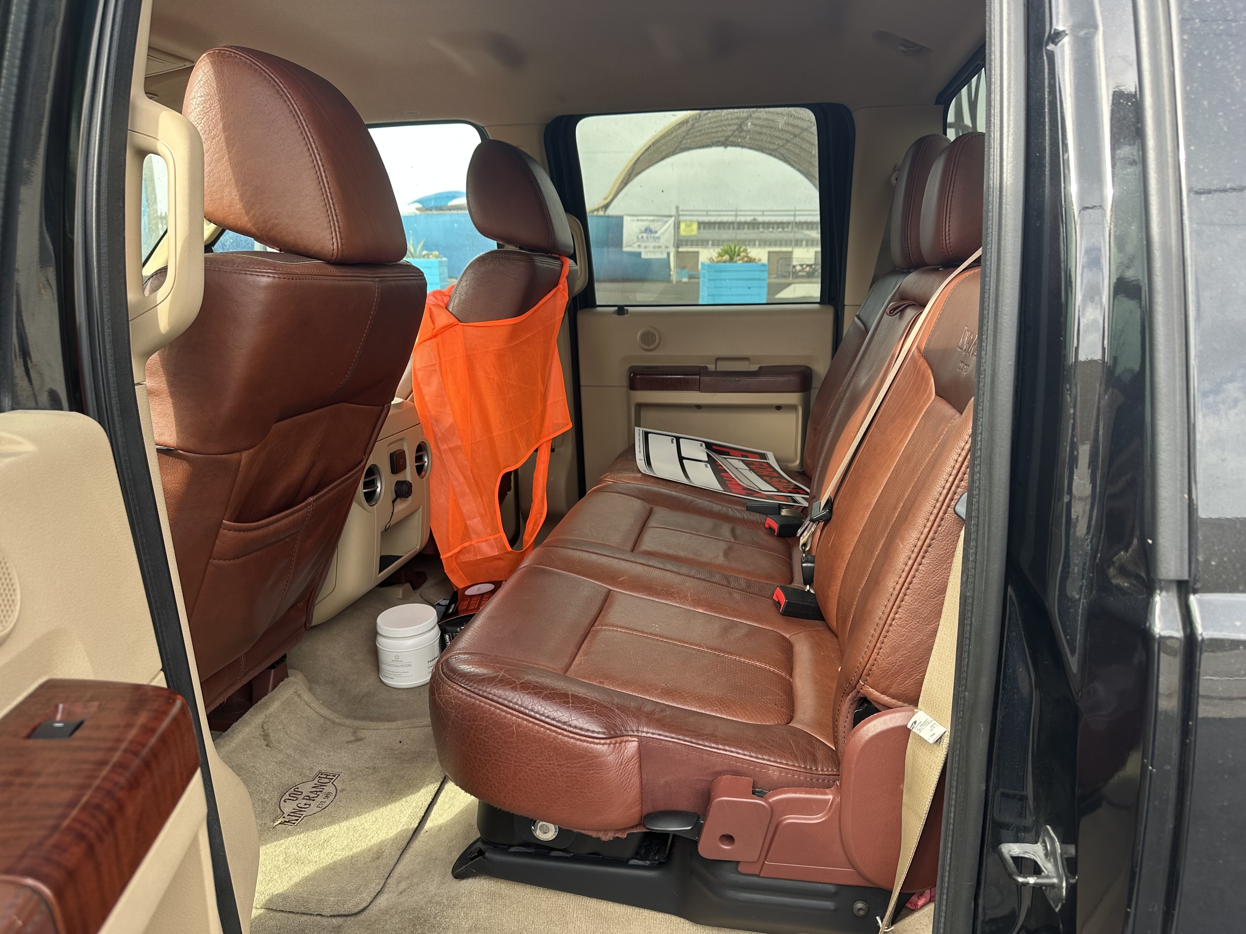 Used 2011 Ford F250 King Ranch w/ King Ranch w/Chrome Pkg RWD image 9