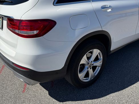 Used 2018 Mercedes-Benz GLC 300 image 22