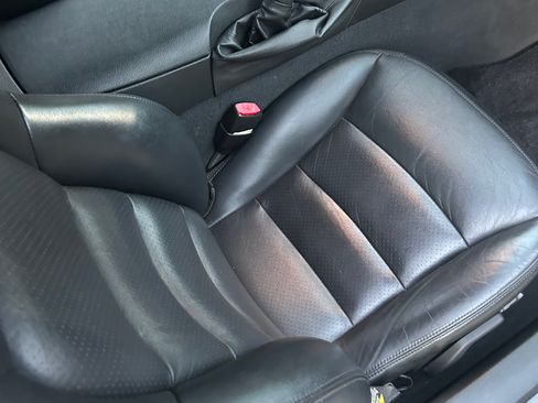 Used 2006 Chevrolet Corvette Convertible w/ Preferred Equipment Group RWD image 20