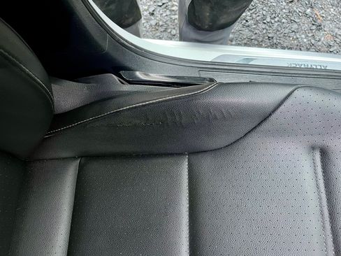 Used 2018 Volkswagen Golf Alltrack S image 11